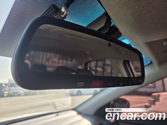 Kia K3 2022 — photo 18