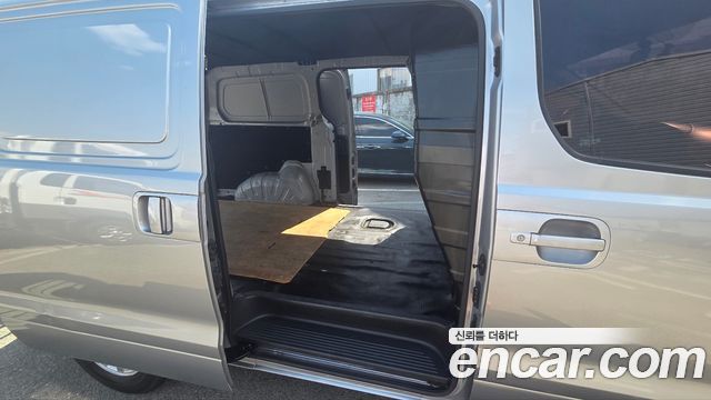 Hyundai Starex 2014 — photo 11