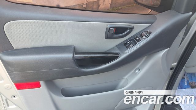 Hyundai Starex 2014 — photo 14
