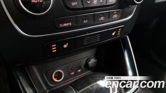 Kia Sorento 2014 — photo 23