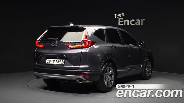Honda CR-V 2019 — photo 2