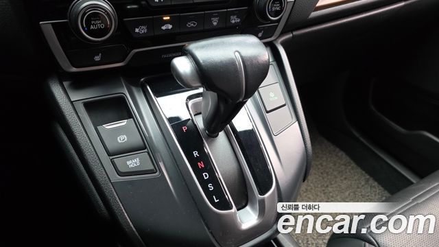 Honda CR-V 2019 — photo 12