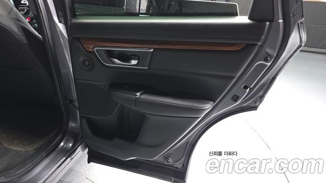 Honda CR-V 2019 — photo 15