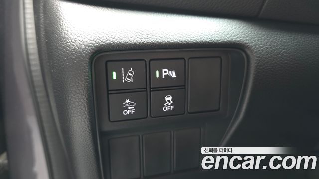 Honda CR-V 2019 — photo 33