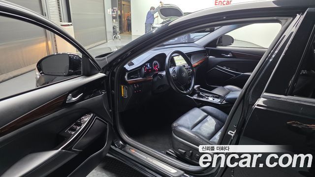 Kia K7 2016 — photo 10