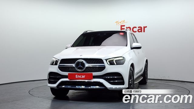 Mercedes-Benz GLE-Class 2021 — photo 3