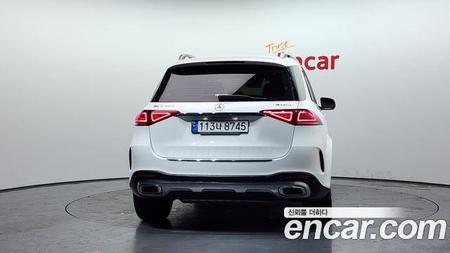 Mercedes-Benz GLE-Class 2021 — photo 4