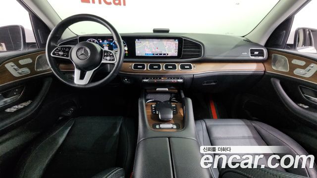 Mercedes-Benz GLE-Class 2021 — photo 7