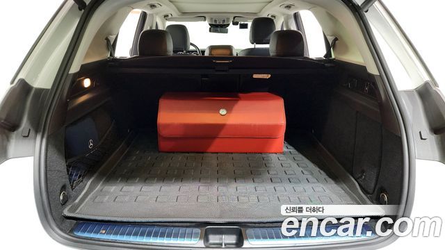 Mercedes-Benz GLE-Class 2021 — photo 20