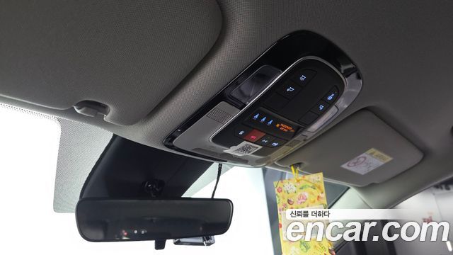 Hyundai Santafe 2023 — photo 24