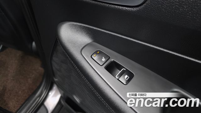 Hyundai Santafe 2023 — photo 25