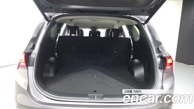 Hyundai Santafe 2023 — photo 26