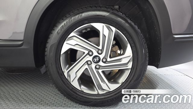 Hyundai Santafe 2023 — photo 7