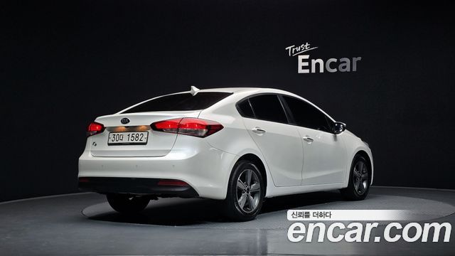 Kia K3 2018 — photo 2