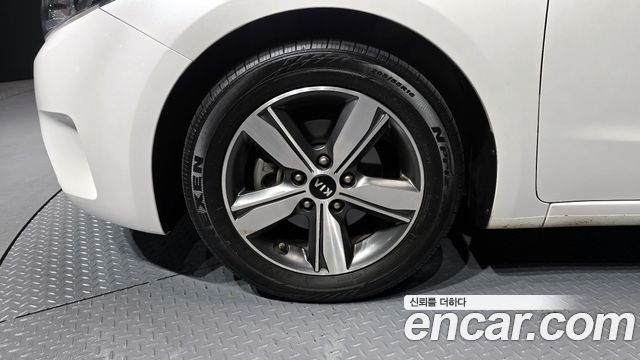 Kia K3 2018 — photo 5