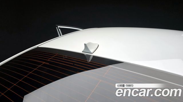Kia K3 2018 — photo 28