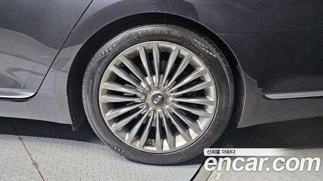 Kia K9 2019 — photo 7