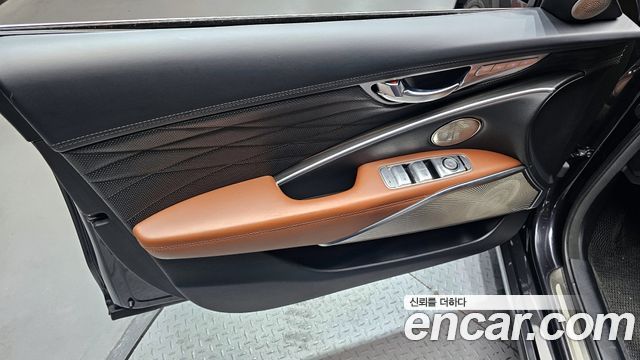Kia K9 2019 — photo 14