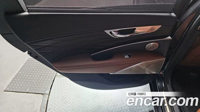 Kia K9 2019 — photo 15