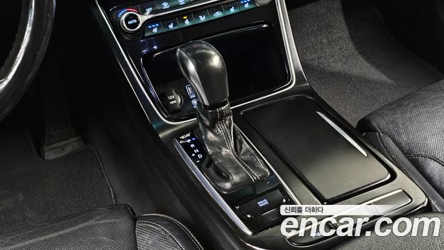 Hyundai Grandeur 2017 — photo 9
