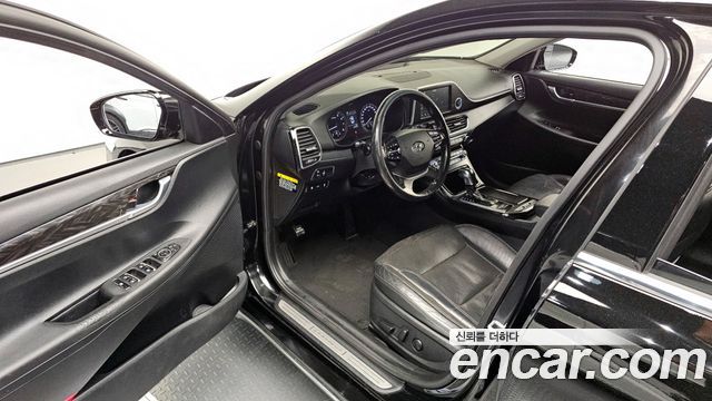 Hyundai Grandeur 2017 — photo 11