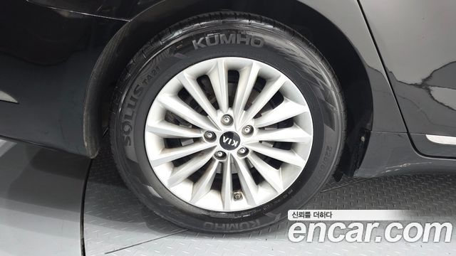 Kia K7 2018 — photo 5