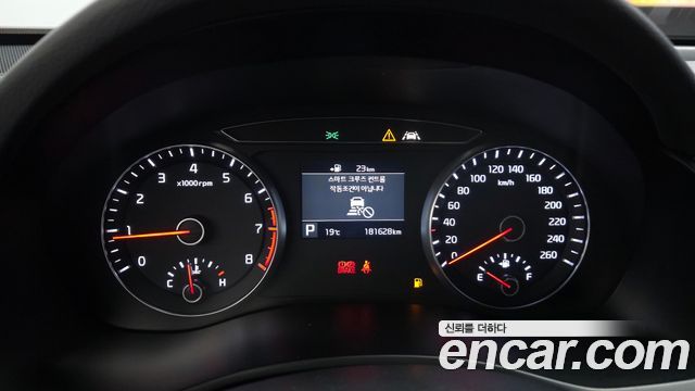 Kia K7 2018 — photo 8