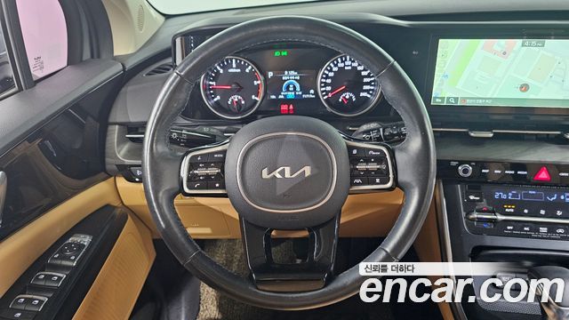 Kia Canival 2023 — photo 19