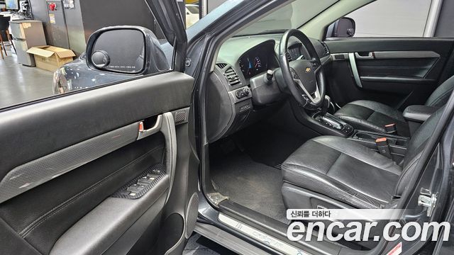 Chevrolet Korea Captiva 2018 — photo 13