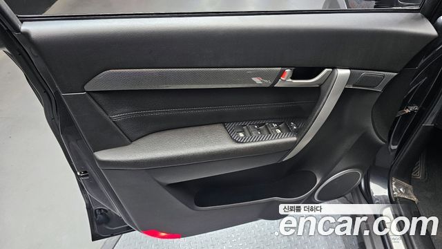 Chevrolet Korea Captiva 2018 — photo 14