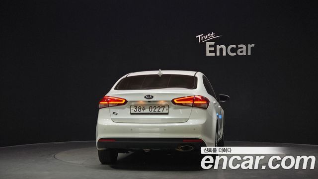 Kia K3 2017 — photo 4
