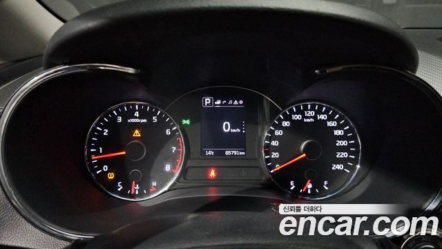 Kia K3 2017 — photo 11