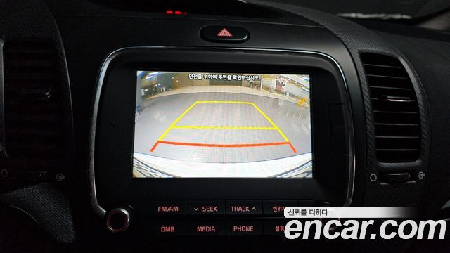 Kia K3 2017 — photo 20