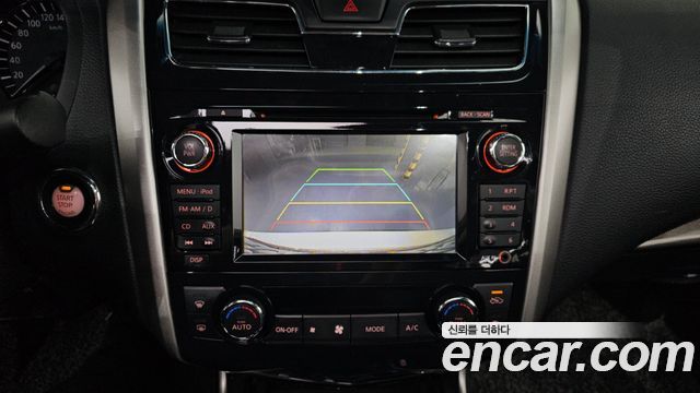 Nissan Altima 2013 — photo 16