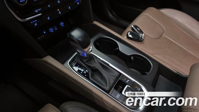 Hyundai Santafe 2020 — photo 9