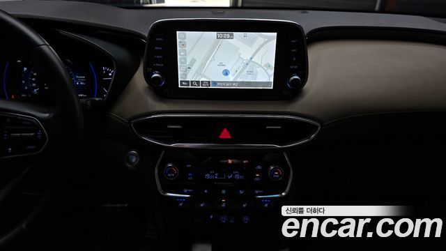 Hyundai Santafe 2020 — photo 14