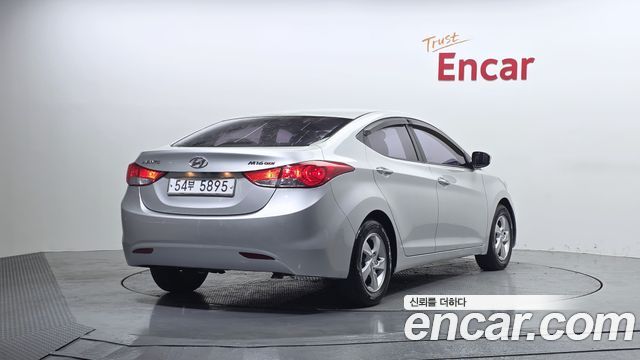 Hyundai AVANTE 2012 — photo 2