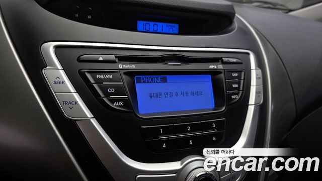 Hyundai AVANTE 2012 — photo 15