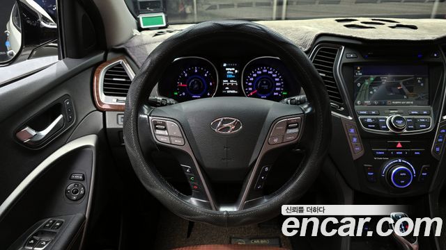 Hyundai Santafe 2013 — photo 19