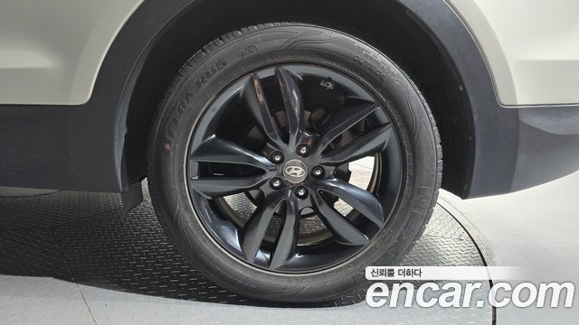 Hyundai Santafe 2013 — photo 7