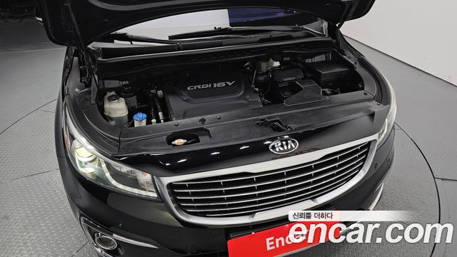 Kia Canival 2018 — photo 6