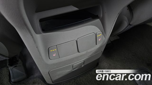 Kia Canival 2018 — photo 19