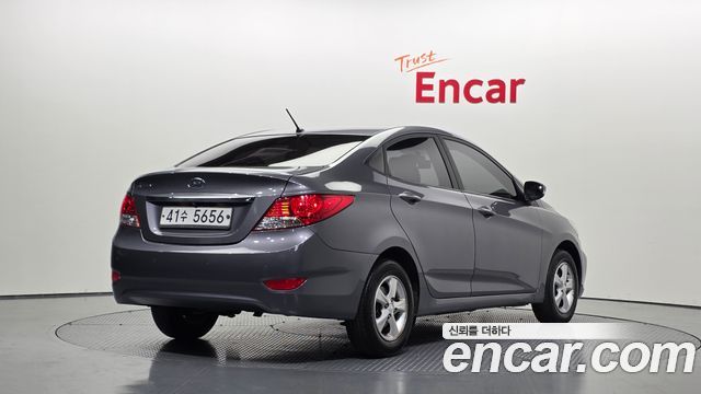 Hyundai Accent 2014 — photo 2