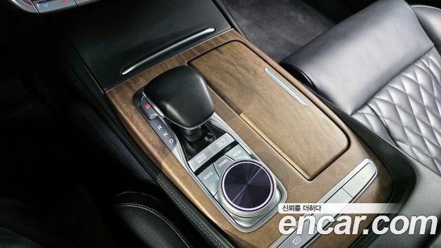 Kia K9 2022 — photo 12