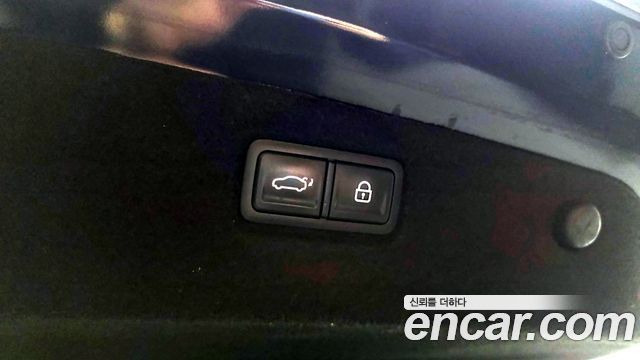 Kia K9 2022 — photo 26