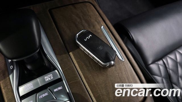 Kia K9 2022 — photo 28