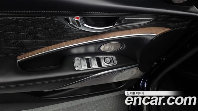 Kia K9 2022 — photo 42