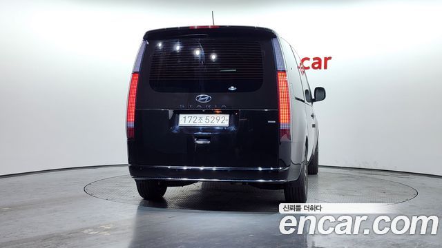 Hyundai Staria 2022 — photo 4