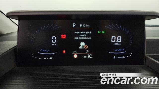 Hyundai Staria 2022 — photo 11