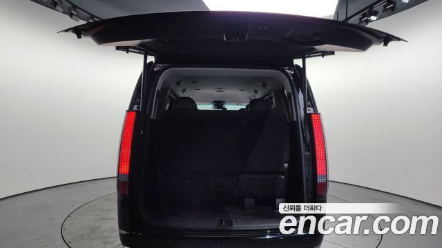 Hyundai Staria 2022 — photo 24